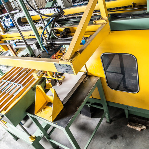 تجهیزات خطوط تولید